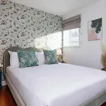Veeve - The Westbourne Grove Apartment